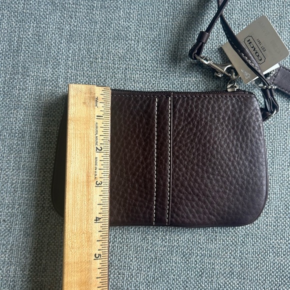 Coach Pebbled Leather Small Wristlet Mahogany F-42389 - Picture 8 of 9
